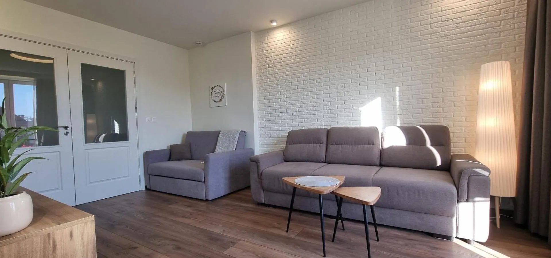 Kate'S Place Burgas City